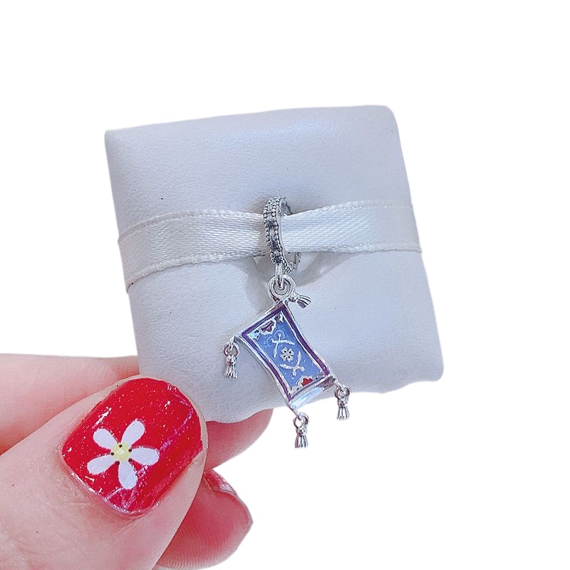 Men Accessories Pendant - Disney Aladdin Cartoon Cute Magic Carpet