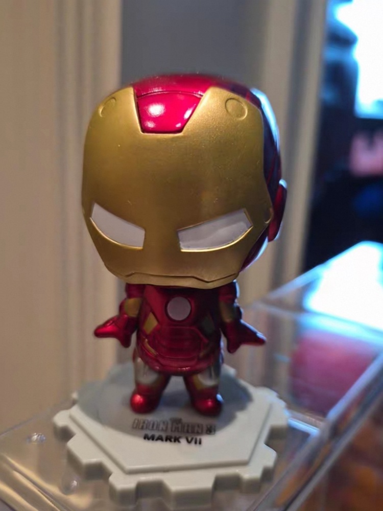 Hot Toys Cosbi Marvel Iron Man - Men Accessories Collection のレビューと価格