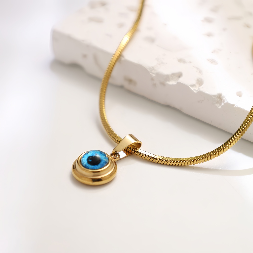 Simple Angel Eyes Pendant Neck - Men Accessories Singapore のレビューと価格