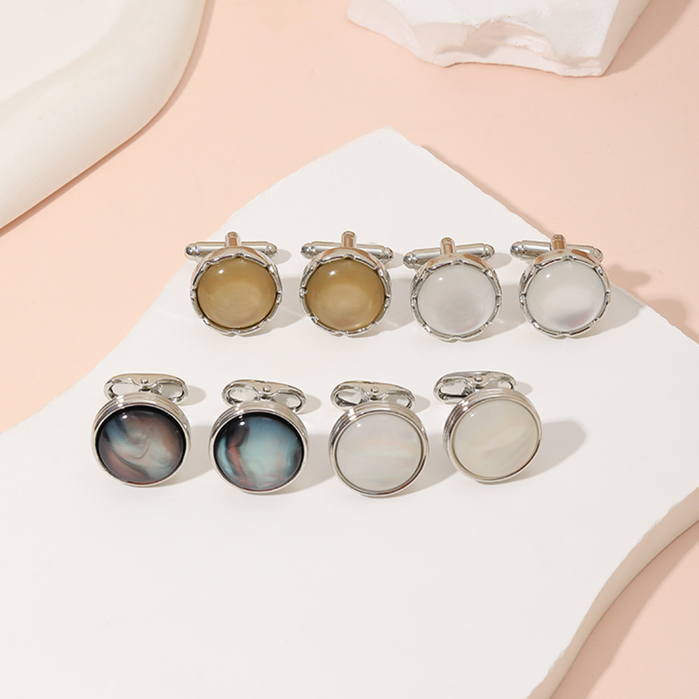 Round Crystal Cufflinks for Me - Mens Accessories Style のレビューと価格