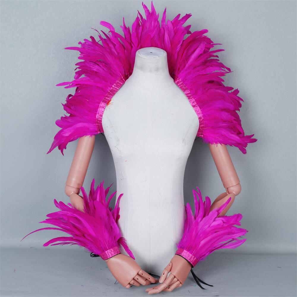 Elegant Red Feathers Women's S - Mens Accessories Style のレビューと価格