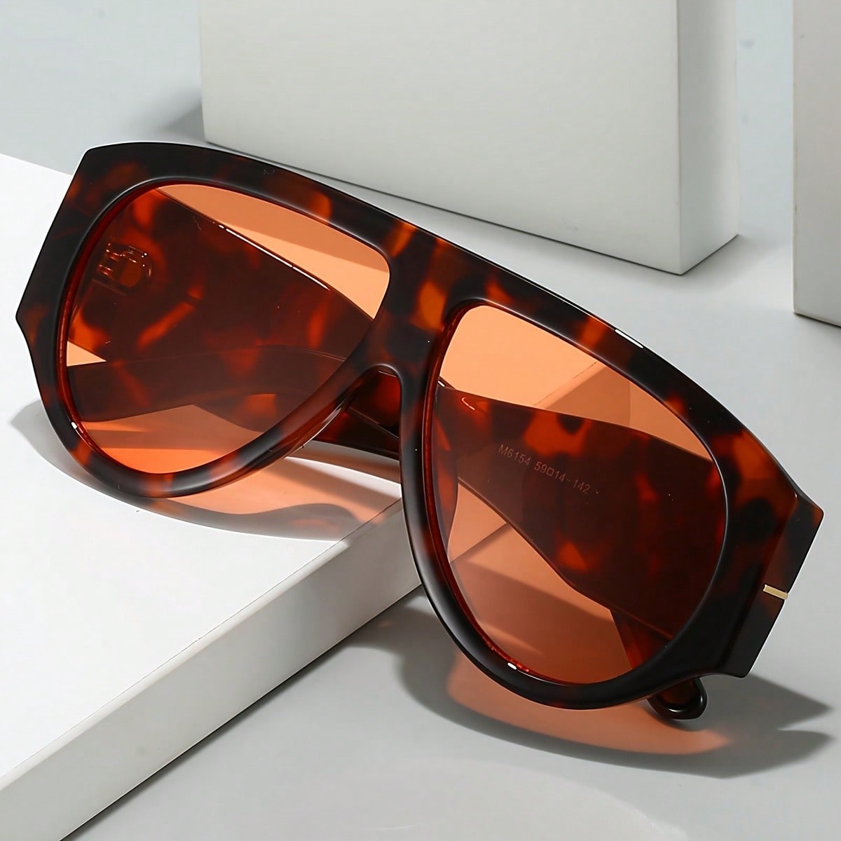 Vintage Glasses - Vintage Brow - Mens Accessories Style のレビューと価格