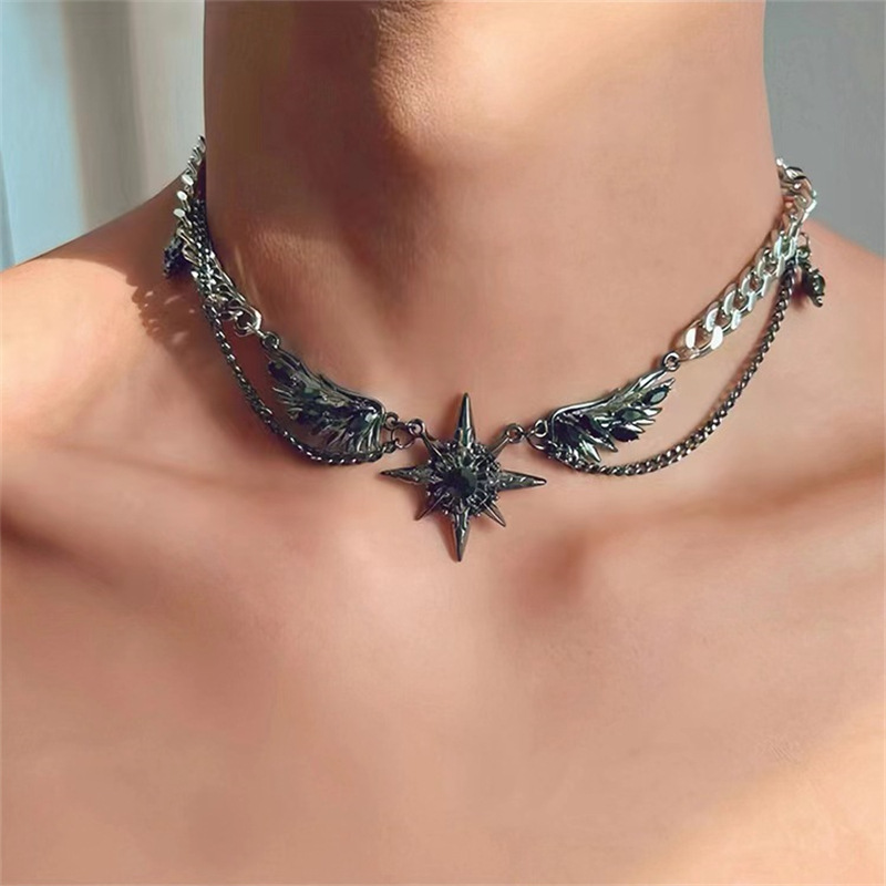 New Gothic Dark Style Thorn St - Men Accessories Singapore のレビューと価格