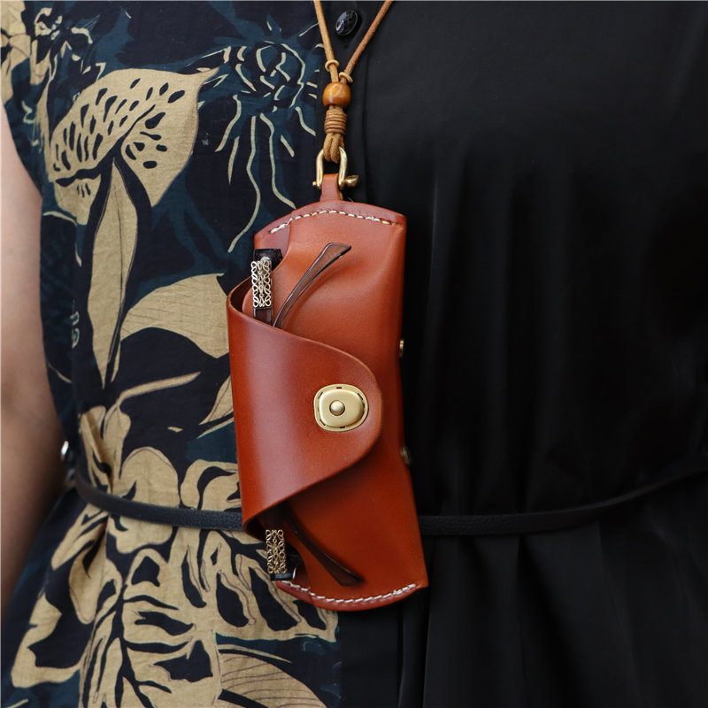 The First Layer Of Cowhide Lea - Men Accessories Hk のレビューと価格